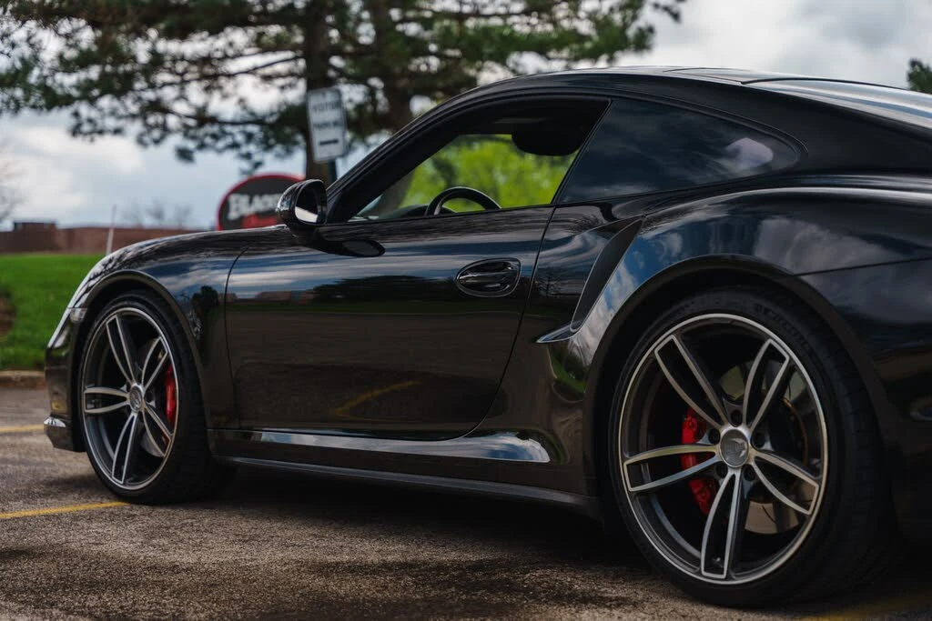 2015 Porsche 991 Turbo - Image 12 of 31