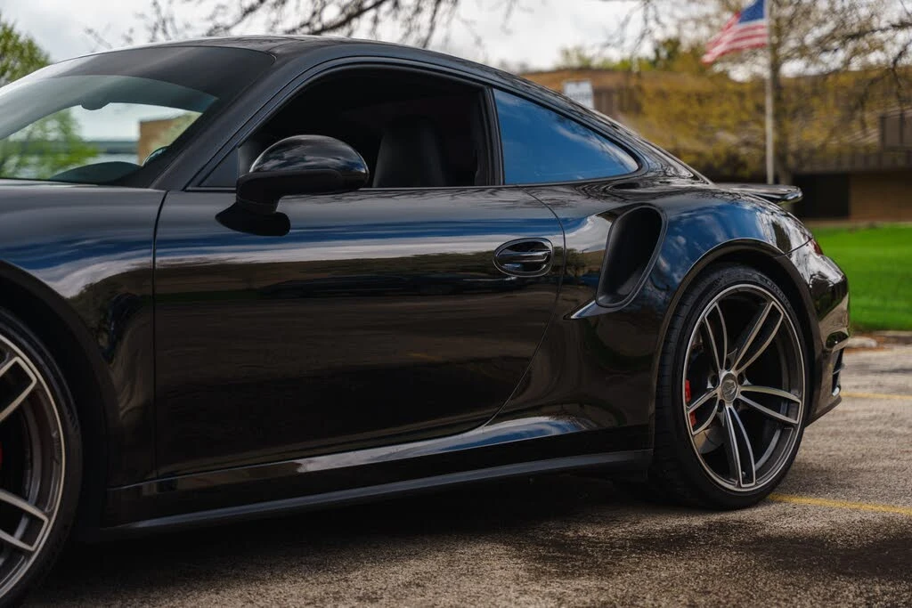 2015 Porsche 991 Turbo - Image 8 of 31