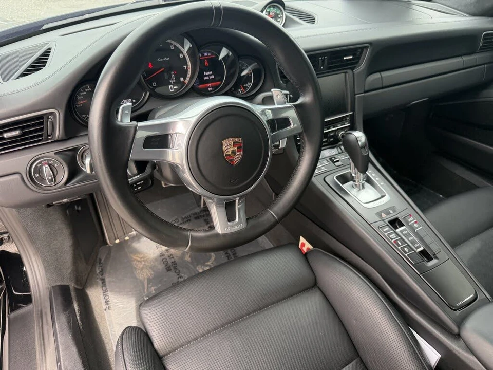 2015 Porsche 991 Turbo - Image 15 of 31