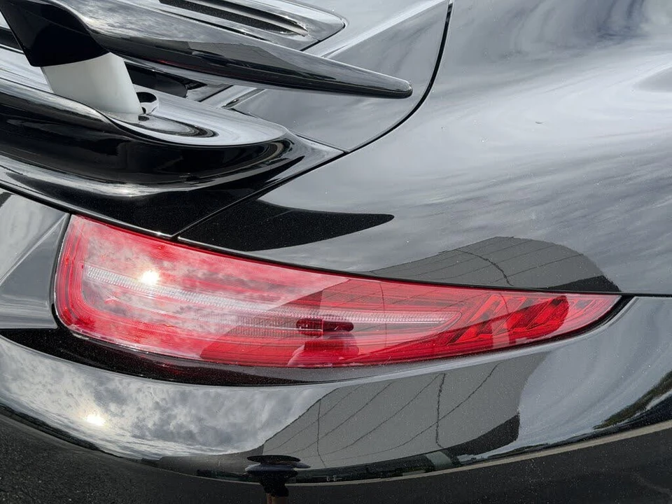 2015 Porsche 991 Turbo - Image 14 of 31