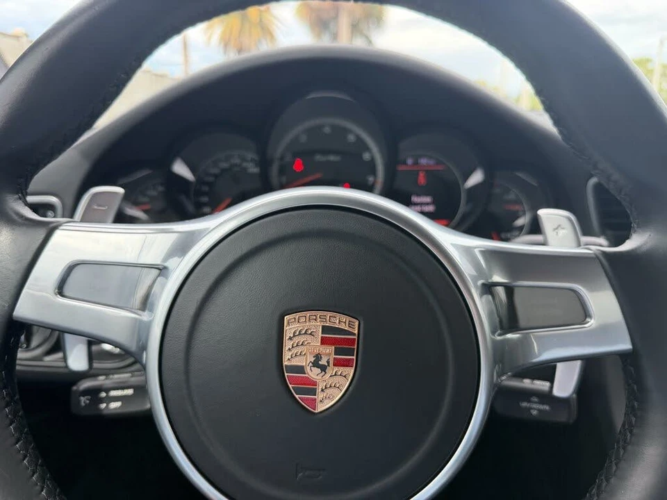 2015 Porsche 991 Turbo - Image 30 of 31