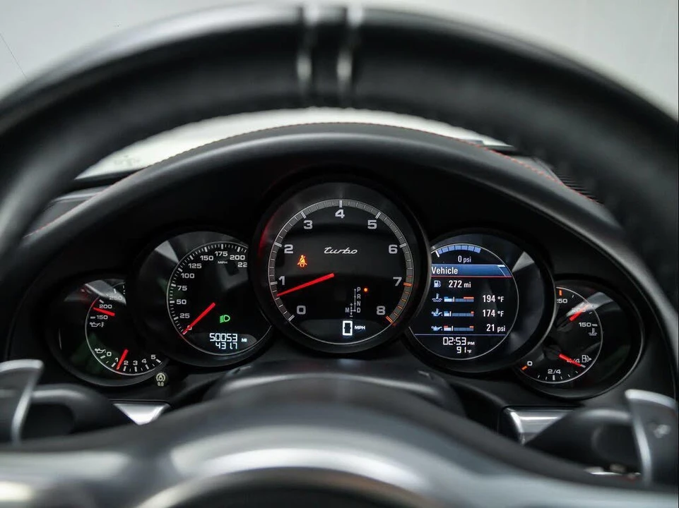 2015 Porsche 991 Turbo - Image 26 of 31
