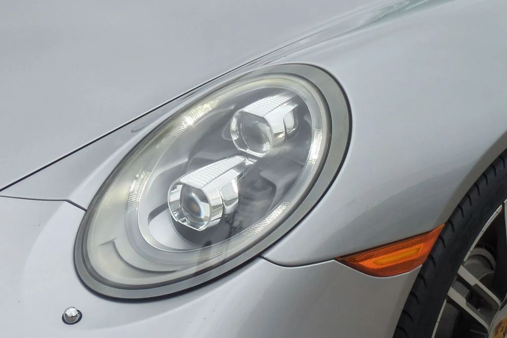 2015 Porsche 991 Turbo - Image 20 of 30