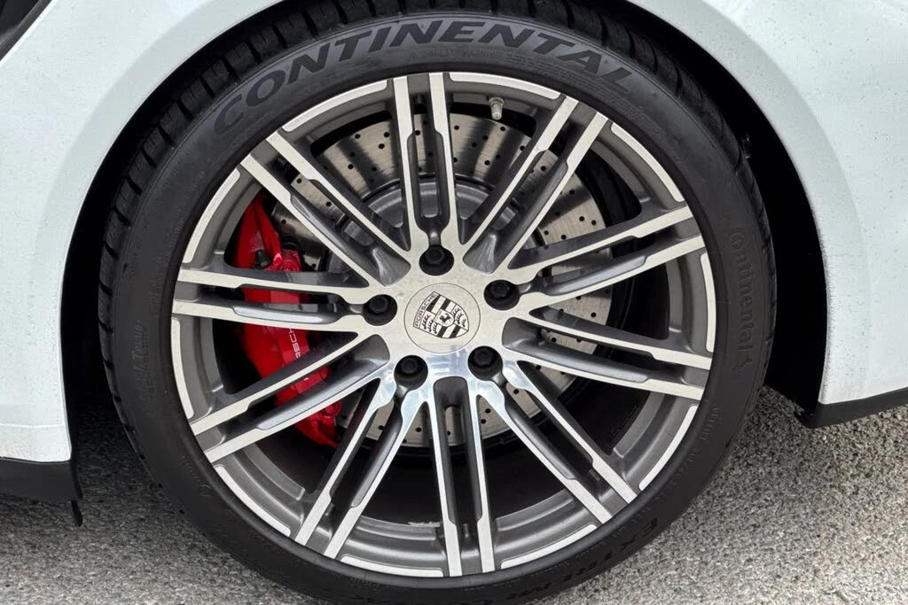 2015 Porsche 991 Turbo - Image 11 of 31