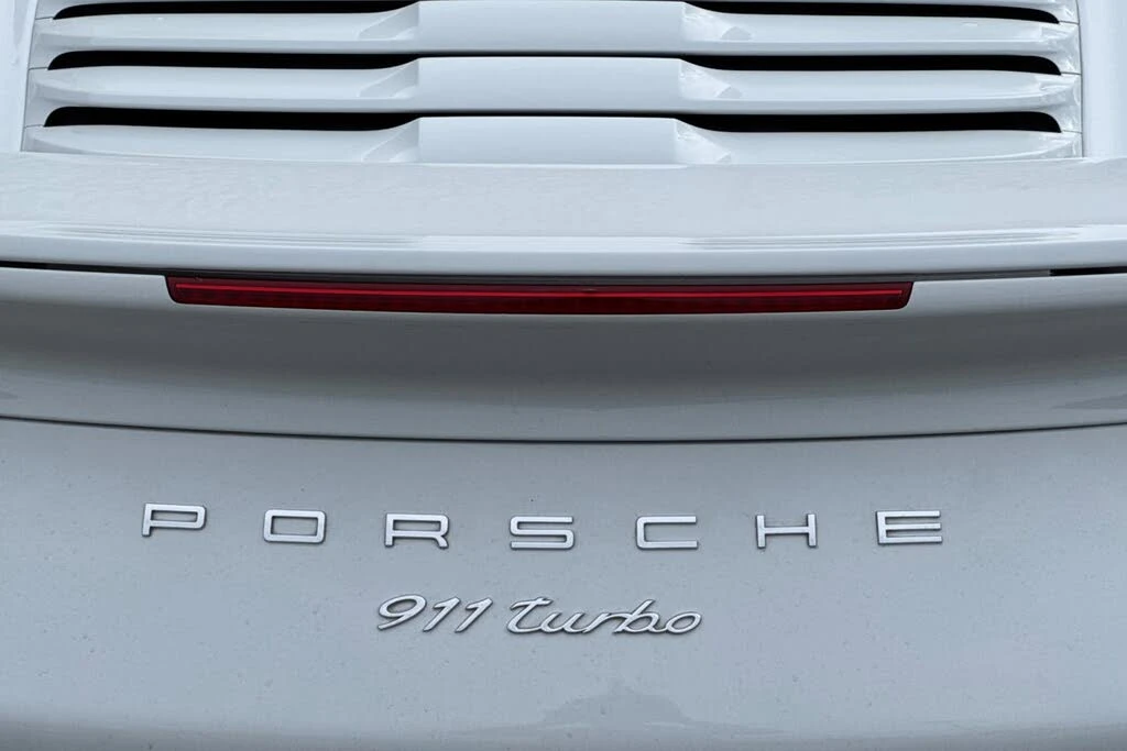 2015 Porsche 991 Turbo - Image 12 of 31