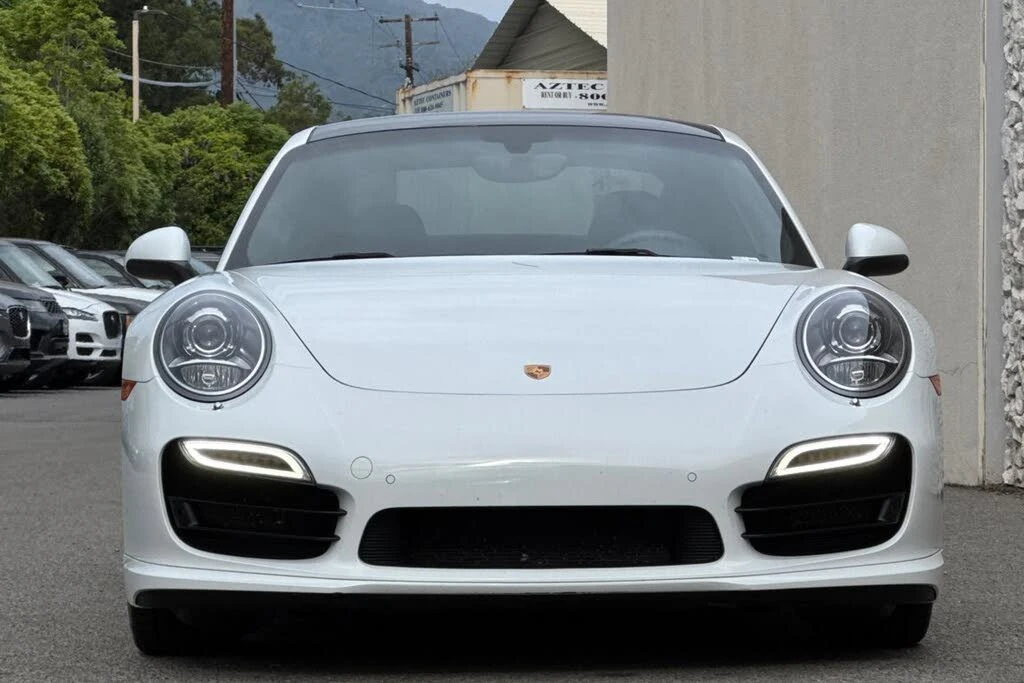 2015 Porsche 991 Turbo - Image 10 of 31