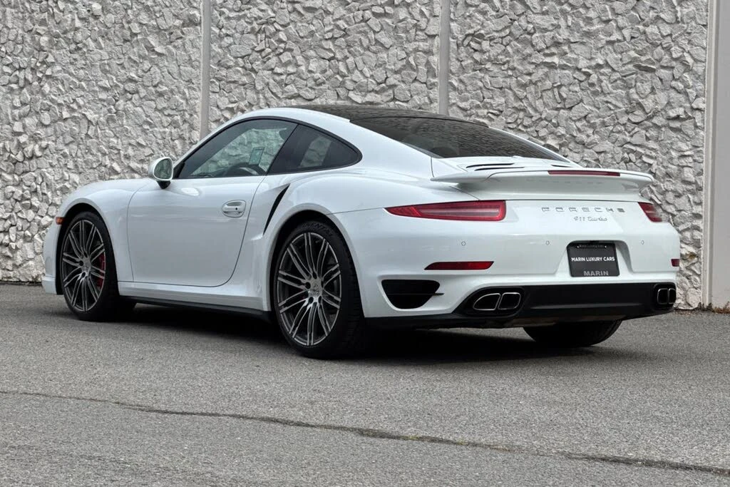2015 Porsche 991 Turbo - Image 6 of 31