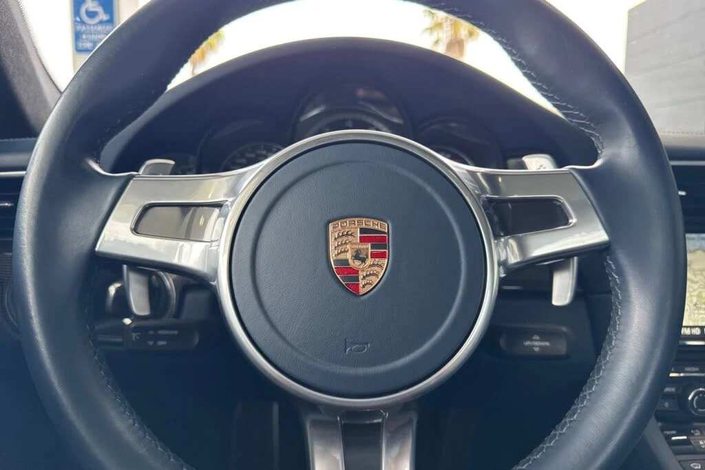 2015 Porsche 991 Turbo - Image 25 of 31