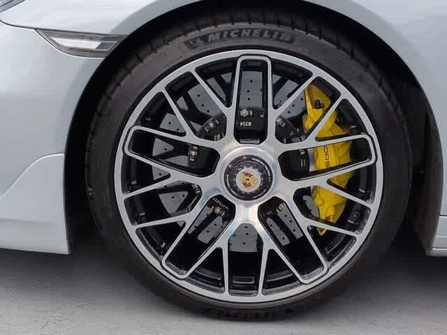 2015 Porsche 991 Turbo - Image 13 of 31