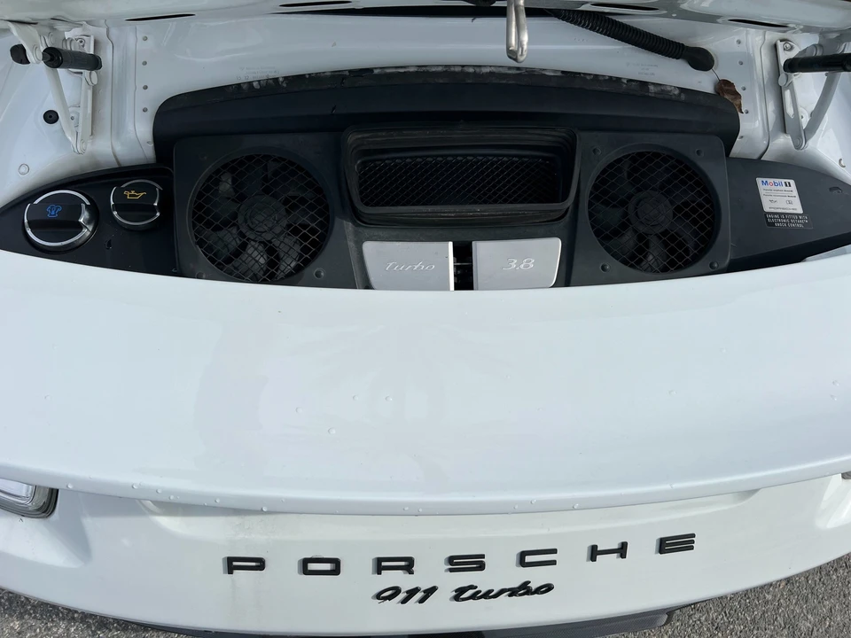 2015 Porsche 991 Turbo - Image 6 of 31