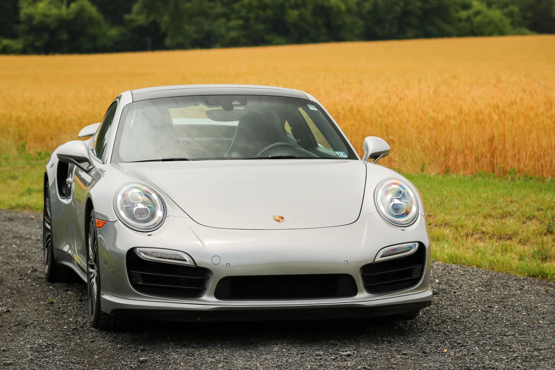 2015 Porsche 991 Turbo - Image 28 of 31