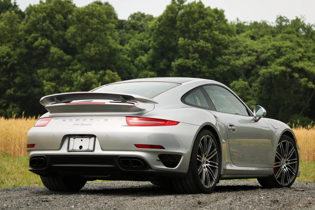 2015 Porsche 991 Turbo - Image 21 of 31