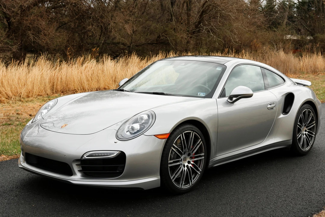 2015 Porsche 991 Turbo - Image 9 of 31
