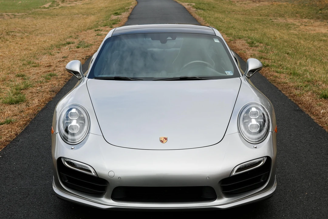2015 Porsche 991 Turbo - Image 6 of 31