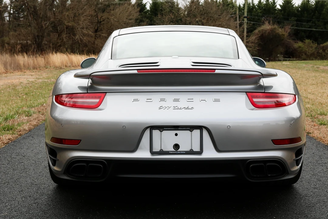 2015 Porsche 991 Turbo - Image 18 of 31
