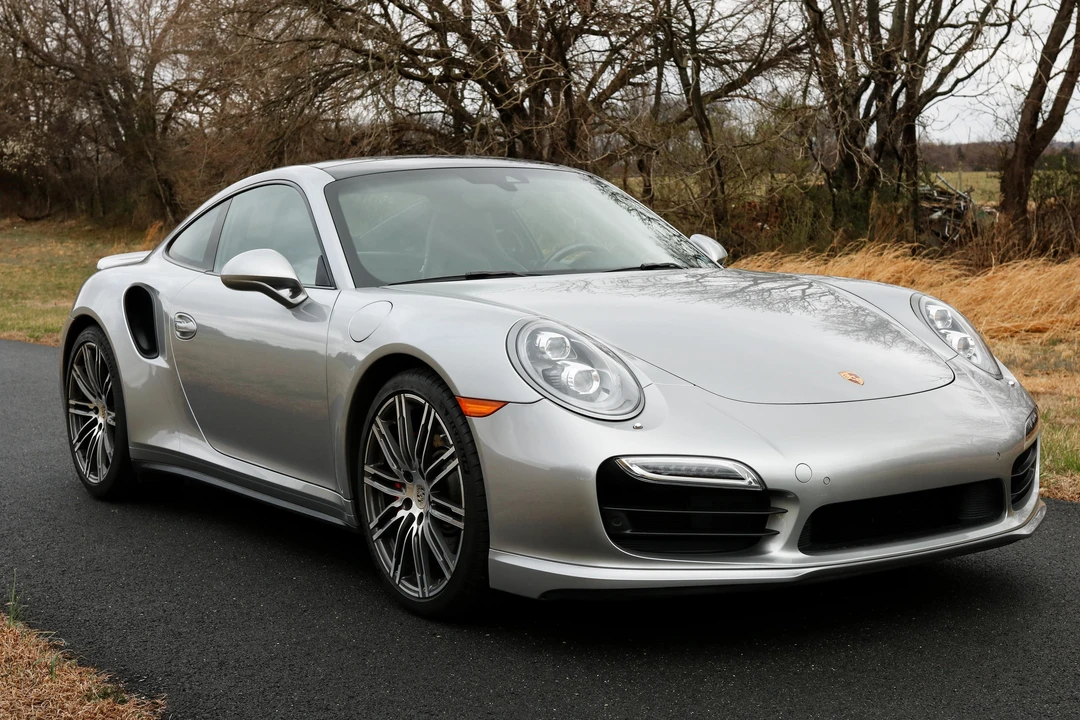2015 Porsche 991 Turbo - Image 26 of 31