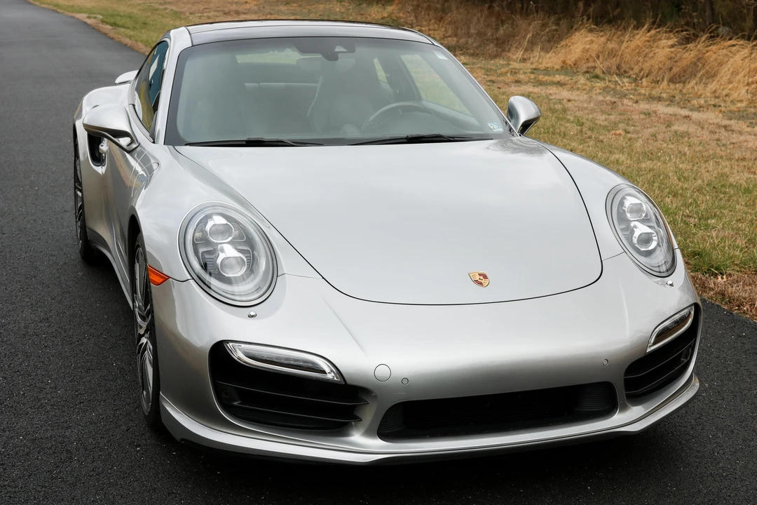 2015 Porsche 991 Turbo - Image 27 of 31