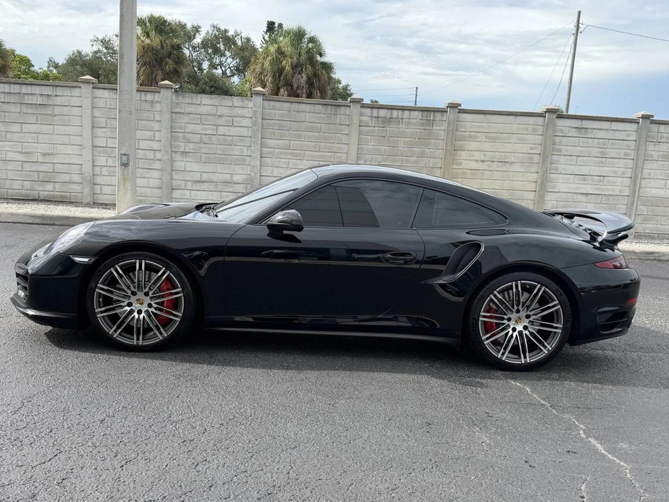 2015 Porsche 991 Turbo - Image 2 of 5