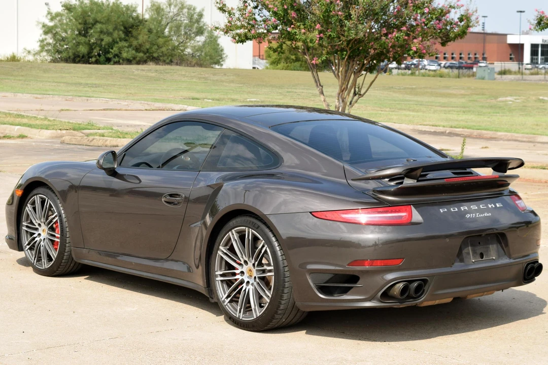 2015 Porsche 991 Turbo - Image 3 of 6