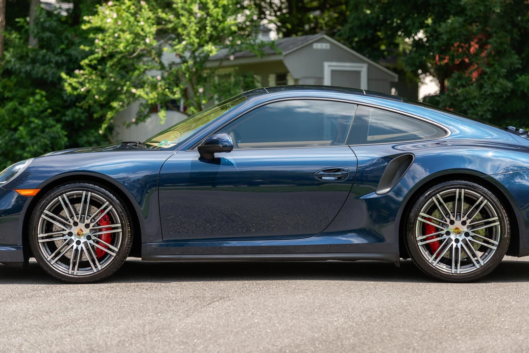 2015 Porsche 991 Turbo - Image 25 of 31