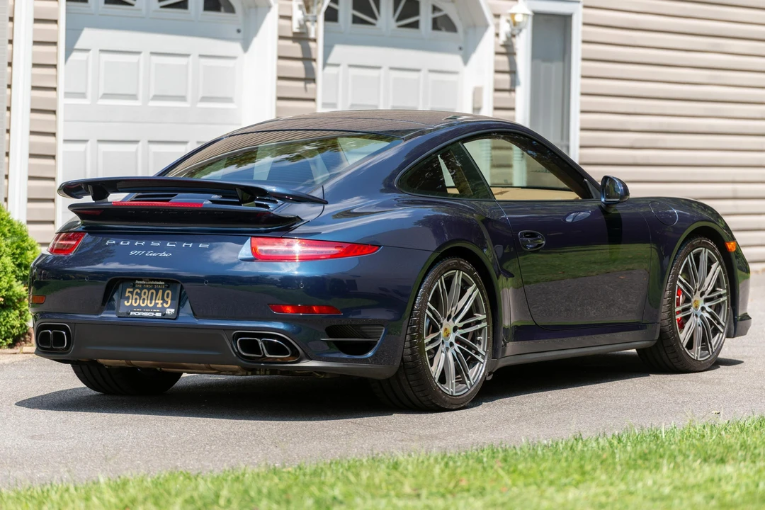 2015 Porsche 991 Turbo - Image 4 of 31