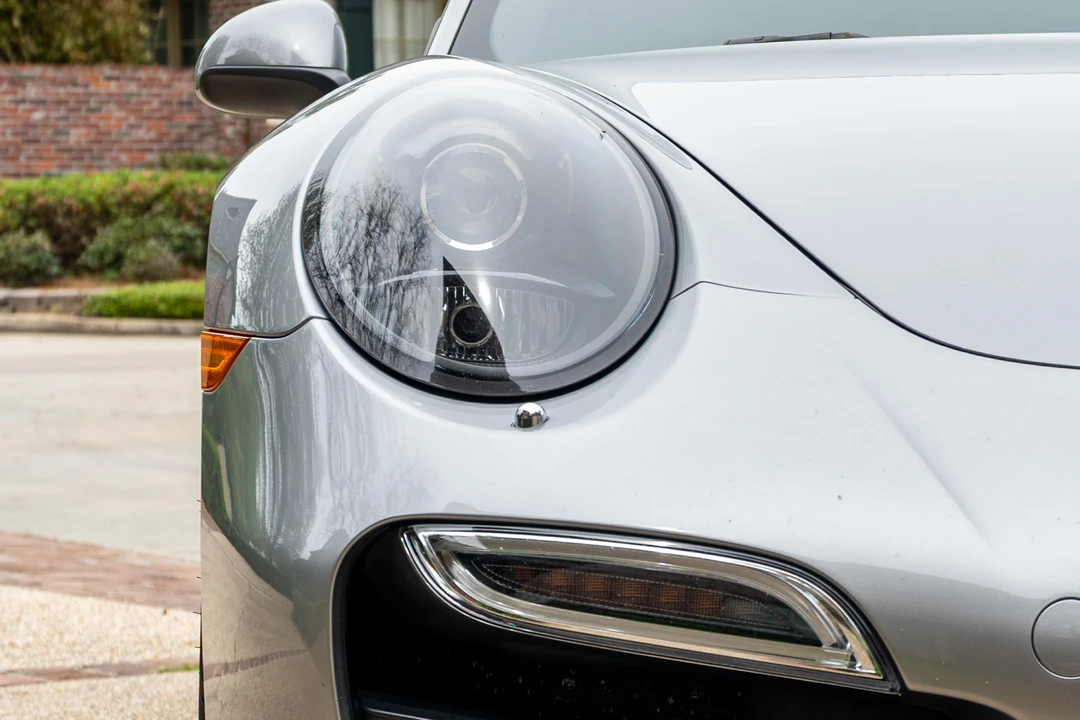 2015 Porsche 991 Turbo - Image 21 of 31