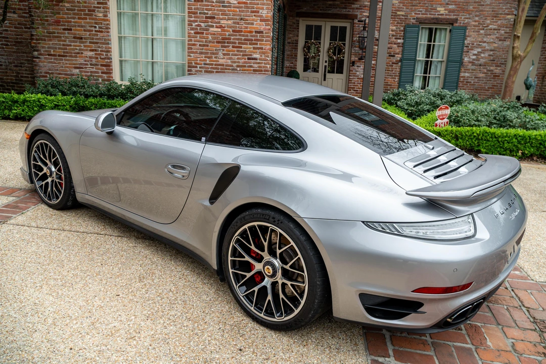 2015 Porsche 991 Turbo - Image 8 of 31