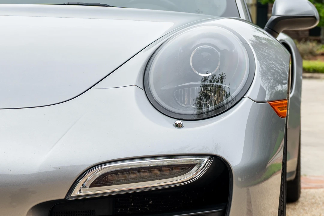 2015 Porsche 991 Turbo - Image 24 of 31