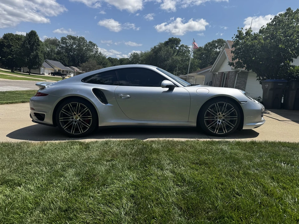 2015 Porsche 991 Turbo - Image 19 of 31