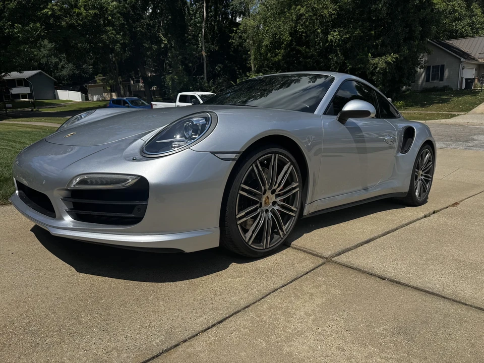 2015 Porsche 991 Turbo - Image 8 of 31