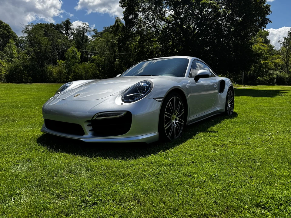2015 Porsche 991 Turbo - Image 7 of 31
