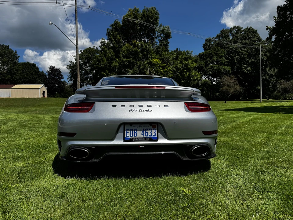 2015 Porsche 991 Turbo - Image 13 of 31