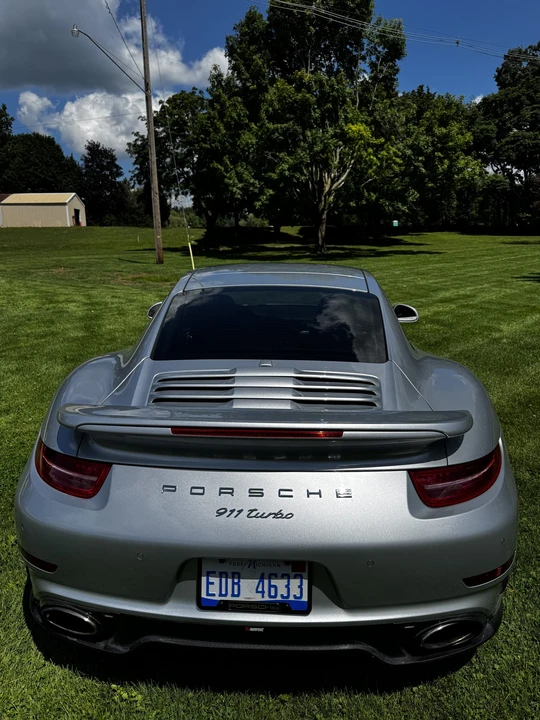2015 Porsche 991 Turbo - Image 16 of 31