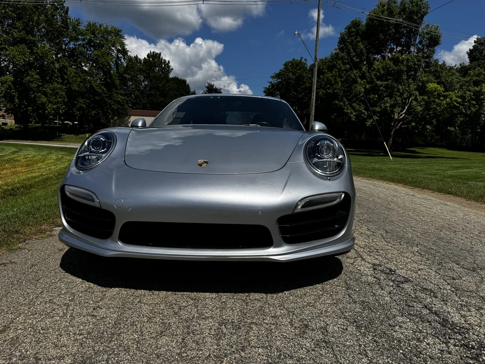 2015 Porsche 991 Turbo - Image 5 of 31