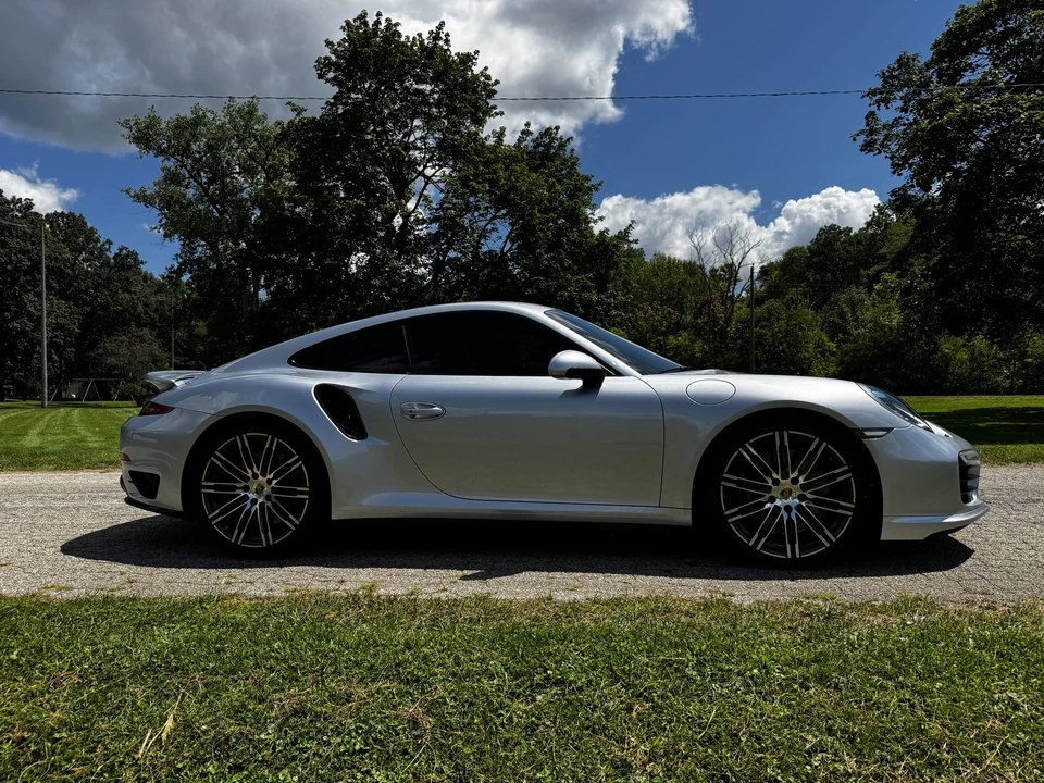 2015 Porsche 991 Turbo - Image 20 of 31