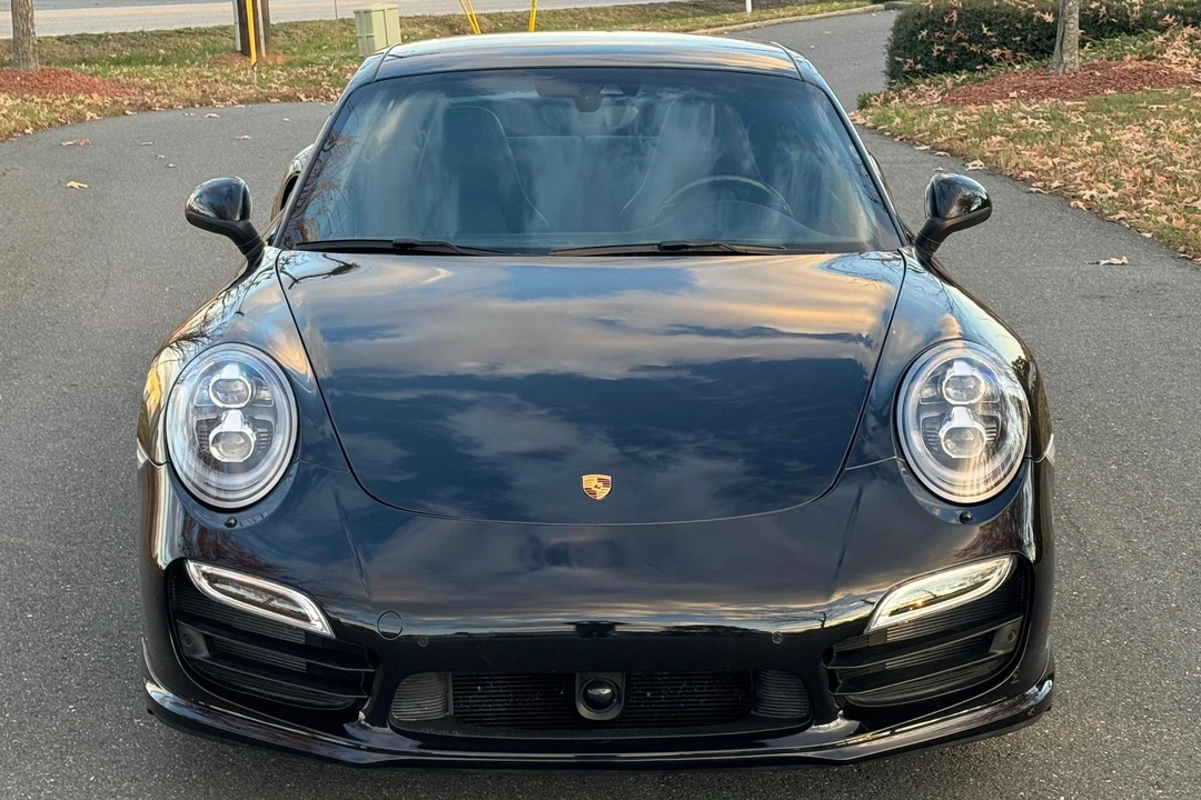 2015 Porsche 991 Turbo - Image 2 of 31