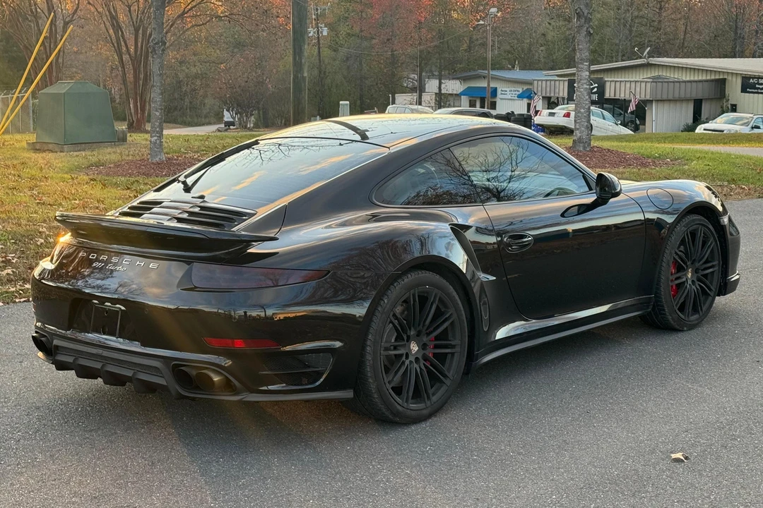2015 Porsche 991 Turbo - Image 4 of 31