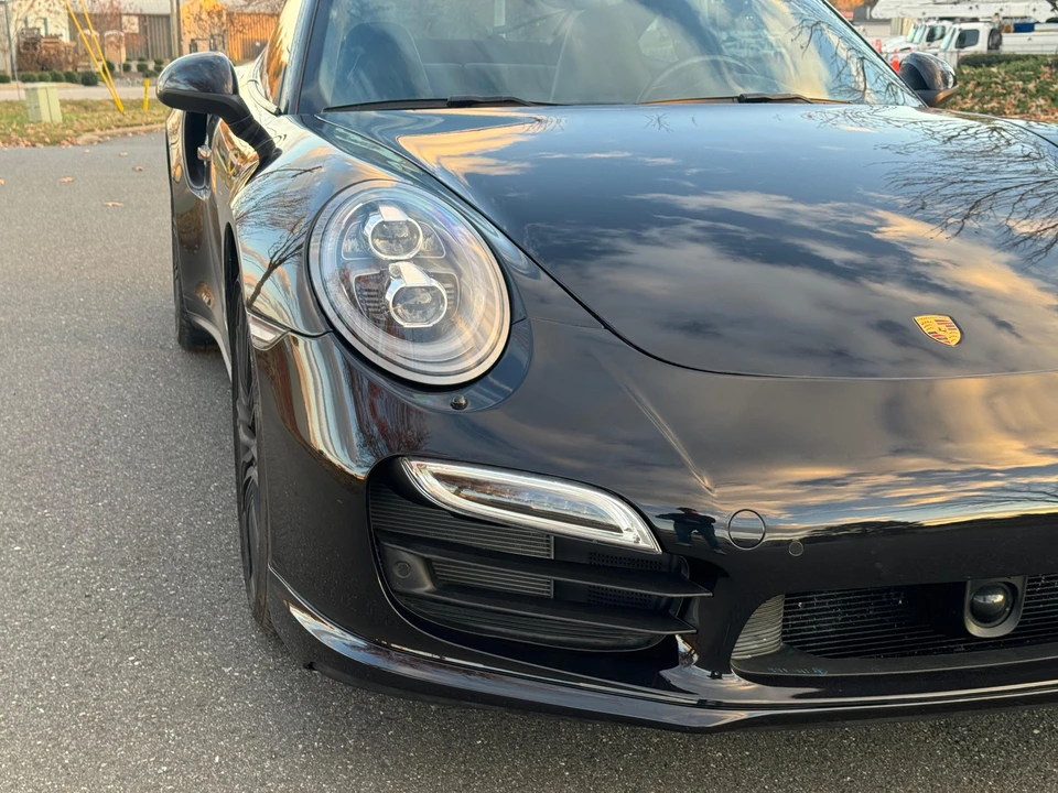 2015 Porsche 991 Turbo - Image 12 of 31