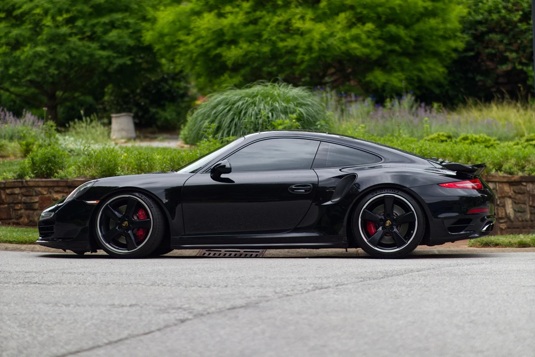 2015 Porsche 991 Turbo - Image 11 of 31