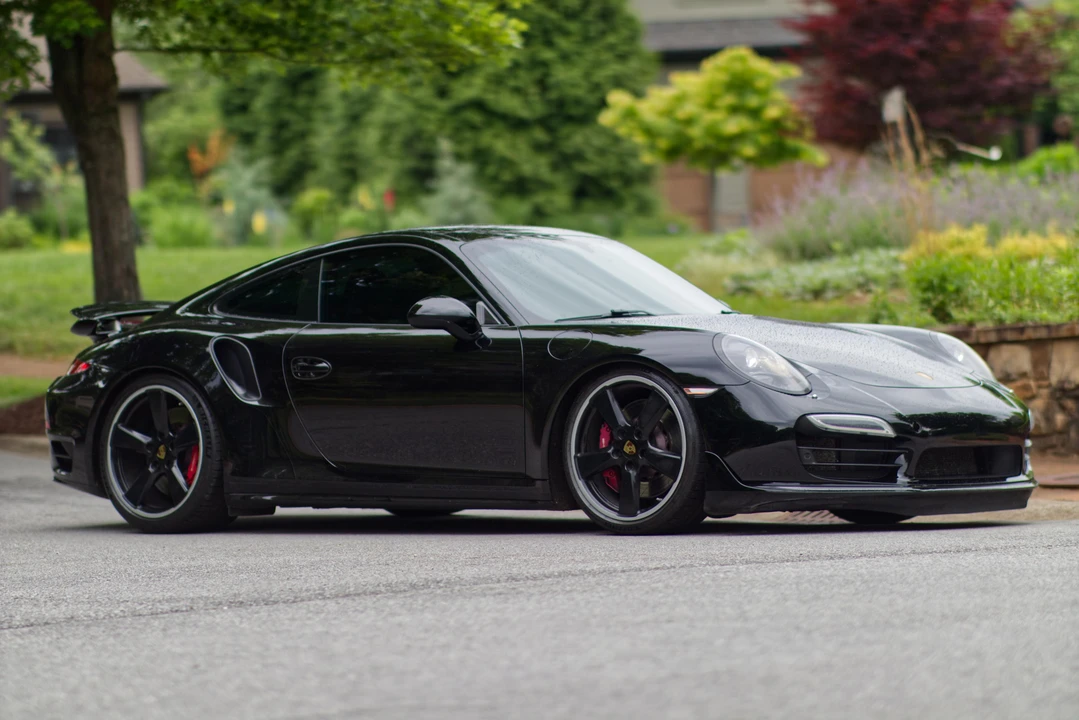 2015 Porsche 991 Turbo - Image 16 of 31