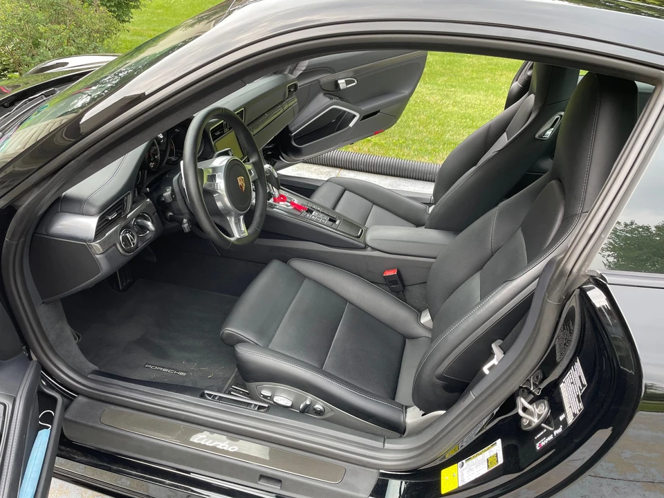 2015 Porsche 991 Turbo - Image 8 of 22