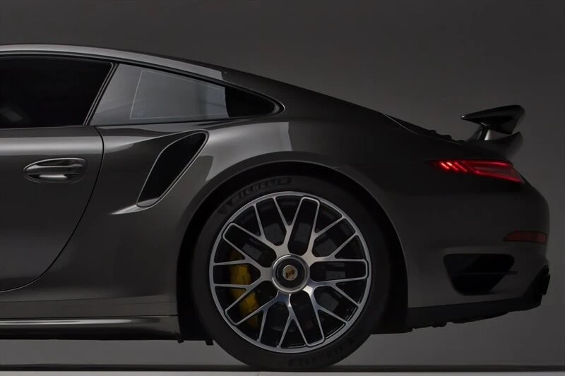 2015 Porsche 991 Turbo S - Image 7 of 21