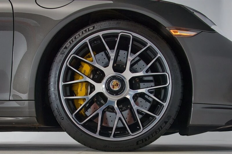 2015 Porsche 991 Turbo S - Image 17 of 21
