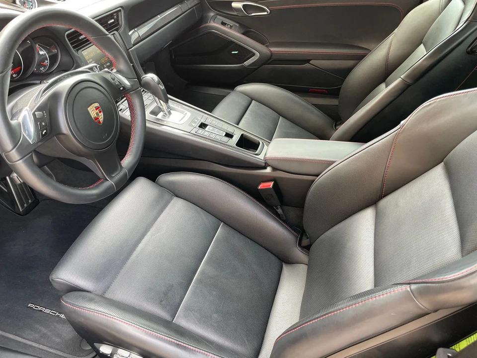 2015 Porsche 991 Turbo S - Image 15 of 24