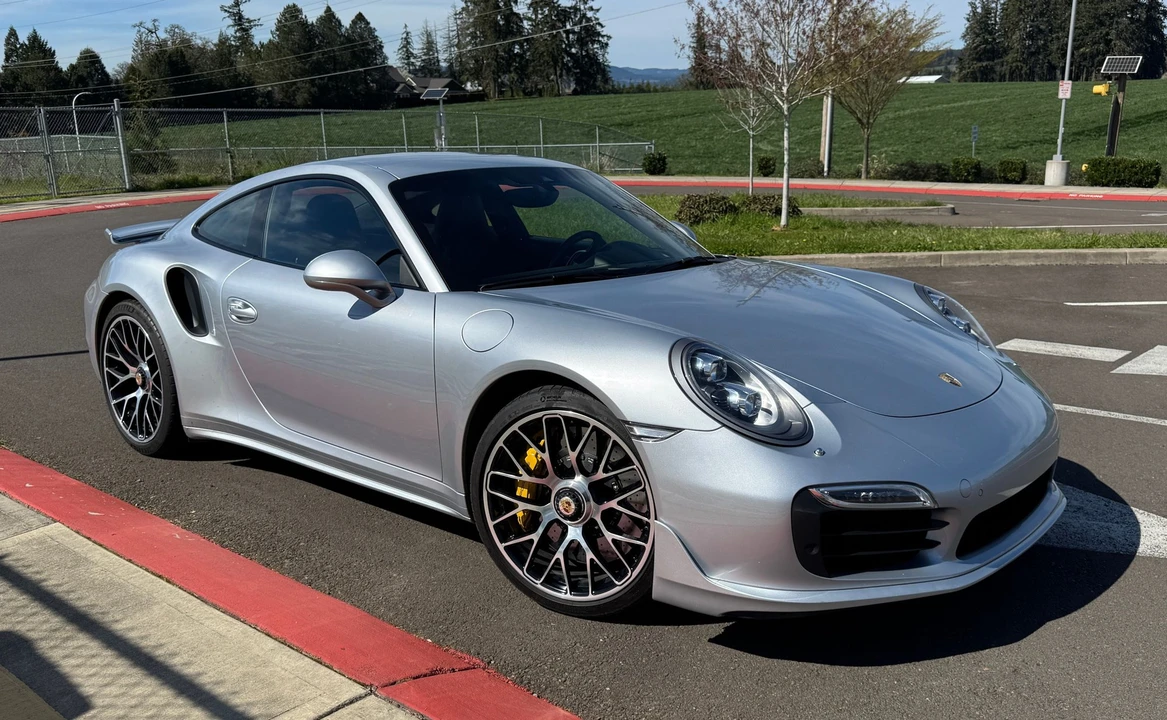 2015 Porsche 991 Turbo S - Image 5 of 9