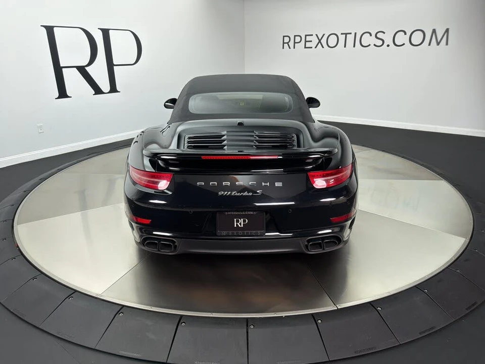 2015 Porsche 991 Turbo S - Image 13 of 31