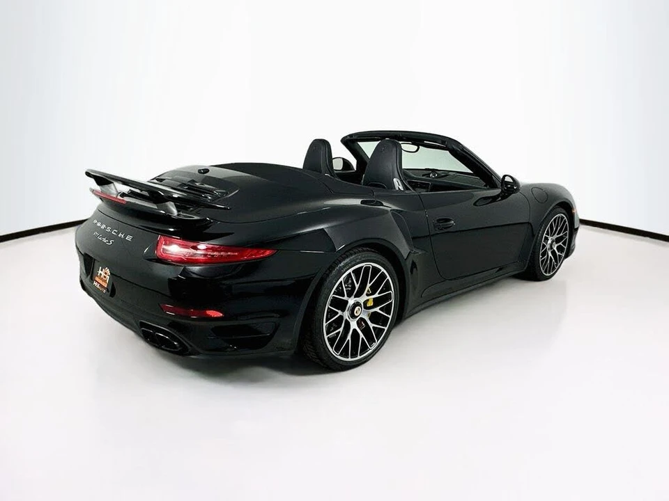 2015 Porsche 991 Turbo S - Image 26 of 27