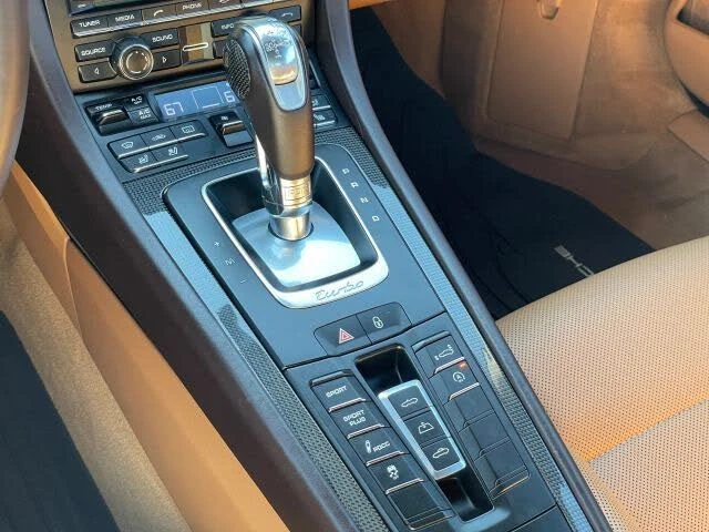2015 Porsche 991 Turbo S - Image 28 of 31
