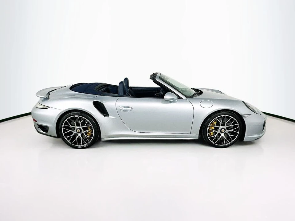 2015 Porsche 991 Turbo S - Image 21 of 28