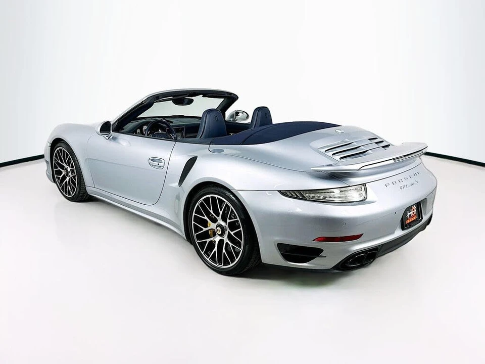 2015 Porsche 991 Turbo S - Image 26 of 28